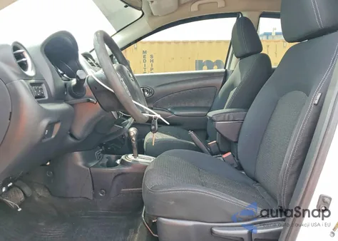 2017 Nissan Versa 1.6 Sv z USA, uszkodzony, nr VIN 3N1CN7AP8HL832870